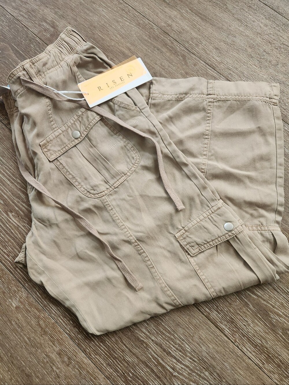 NWT Khaki Cargo Pants XL